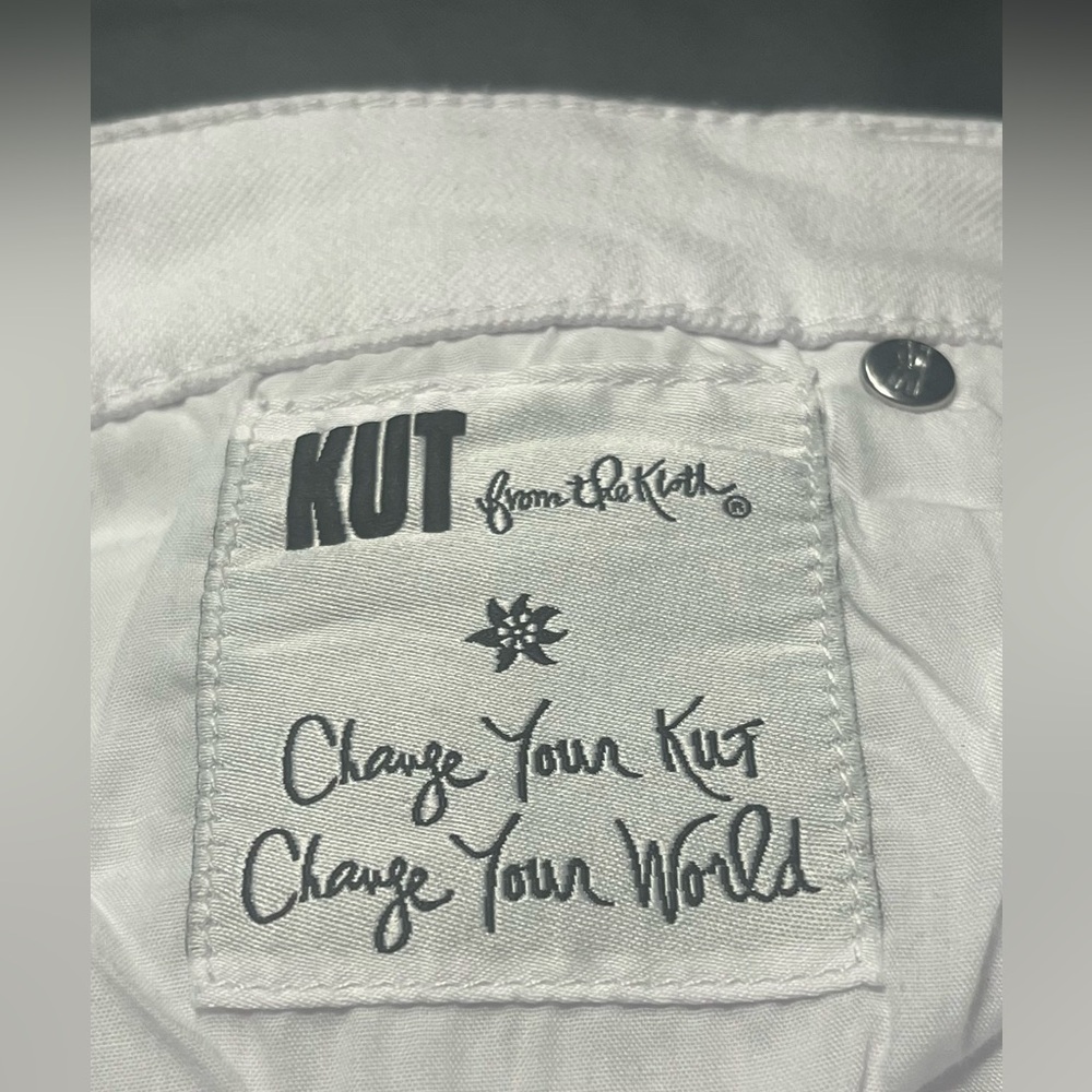 Kut from the Kloth Women’s White CATHERINE BOYFRIEND Distressed Jeans Size 6 - Picture 10 of 15